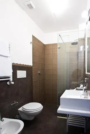 Key בית הארחה 4*
